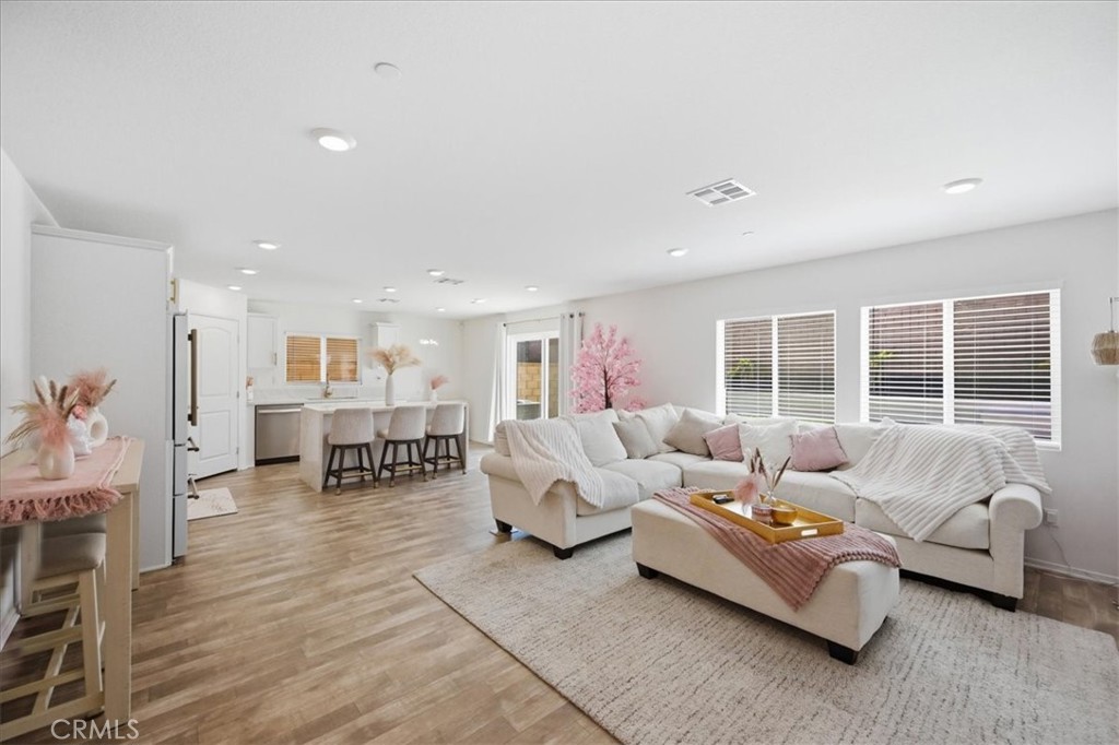 8252 Peachwillow Court
