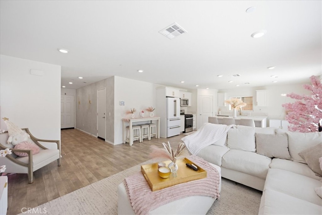 8252 Peachwillow Court
