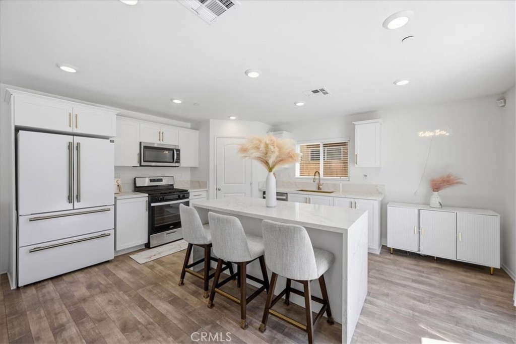 8252 Peachwillow Court