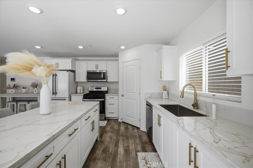 8252 Peachwillow Court