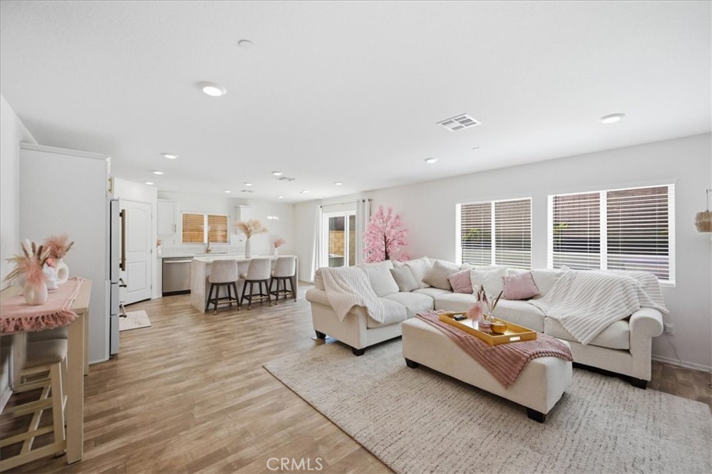 8252 Peachwillow Court