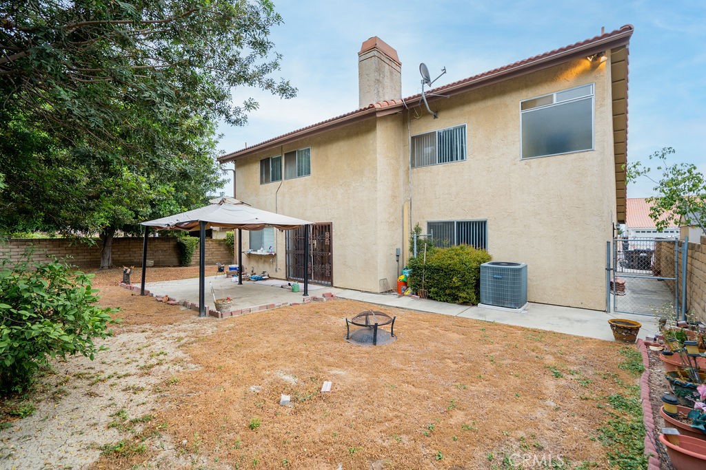 2042 Dorothy Street