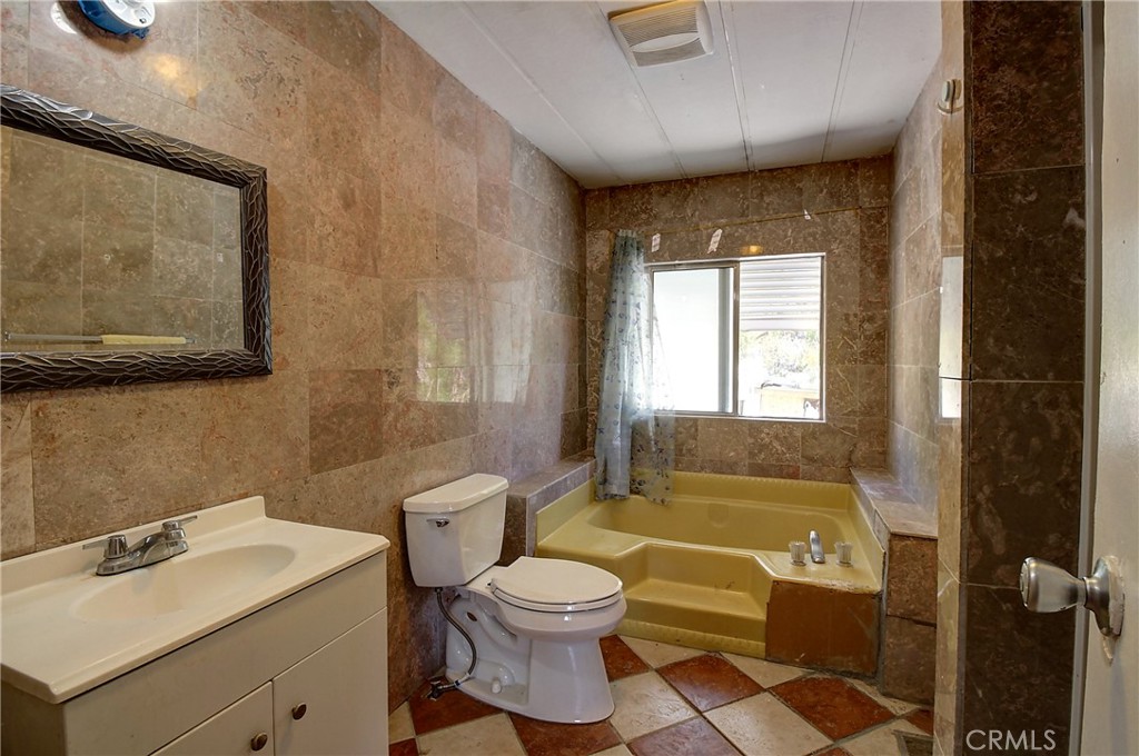 58525 La Colina Lane