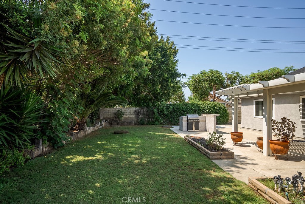 5492 Westmoreland Drive