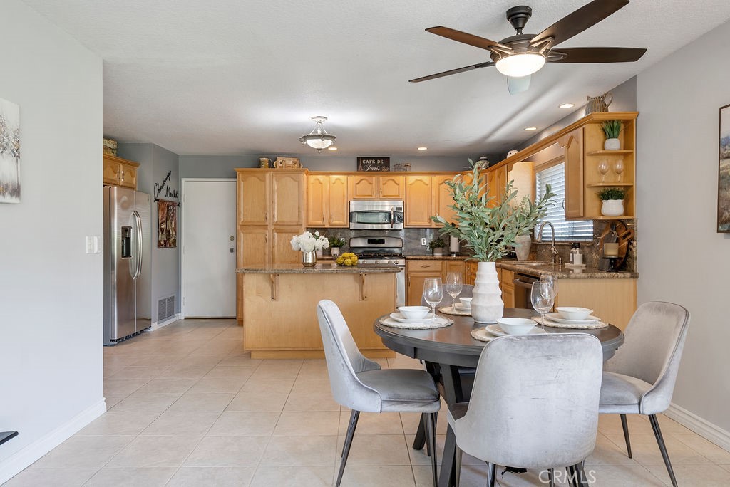 5492 Westmoreland Drive