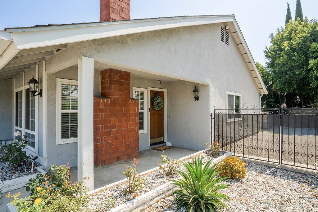 5492 Westmoreland Drive