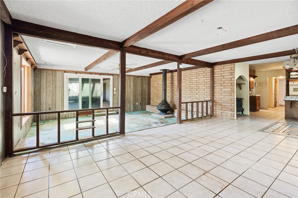 3730 N Armstrong Avenue