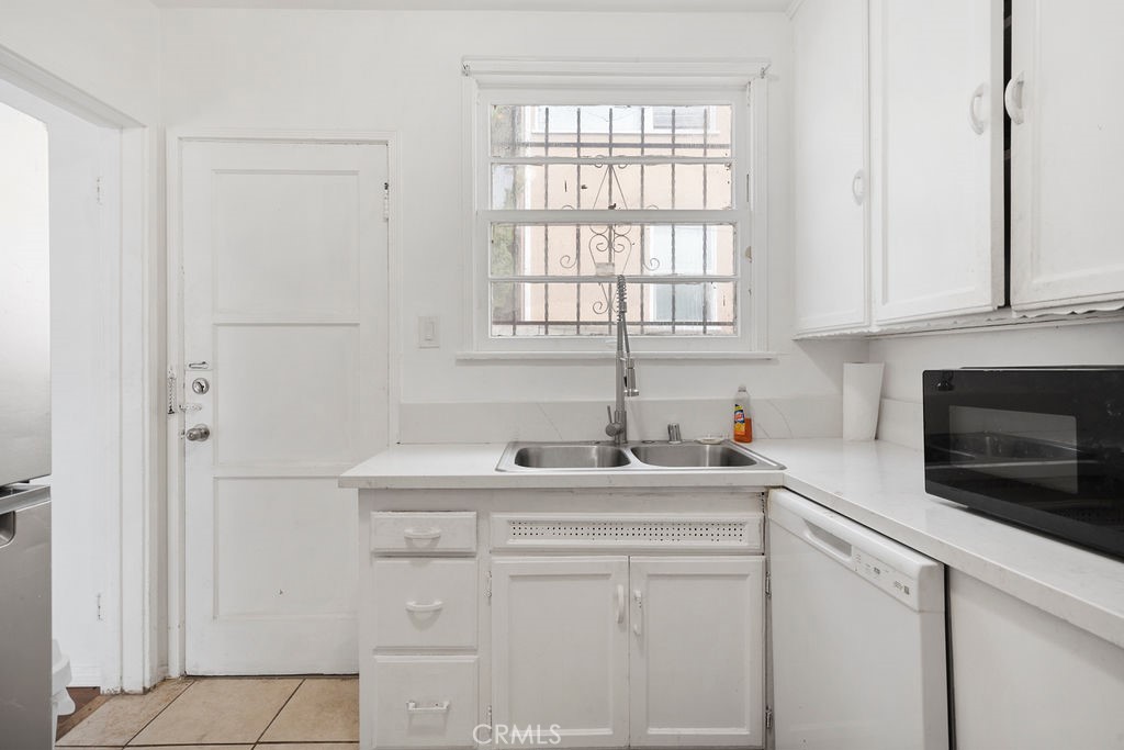 4479 W 61st Street