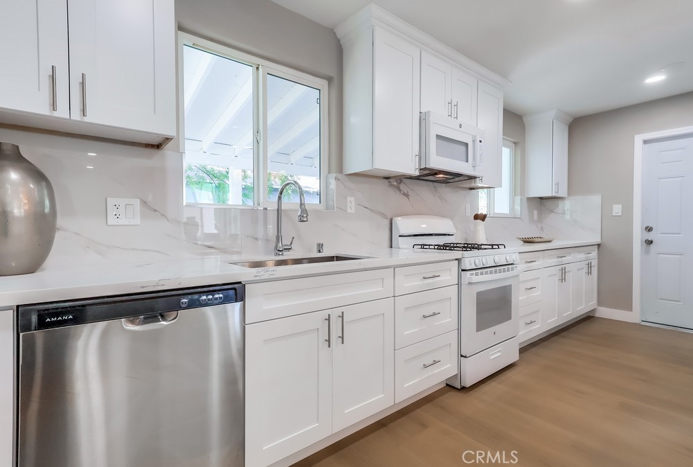 2020 Wilshire Avenue