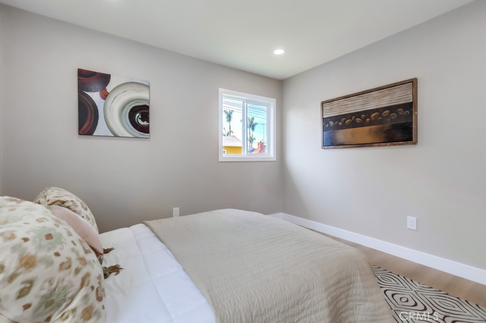 2020 Wilshire Avenue