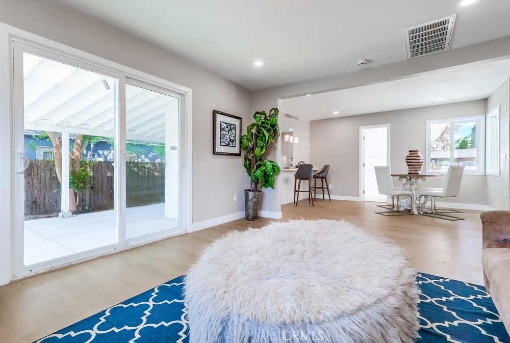 2020 Wilshire Avenue