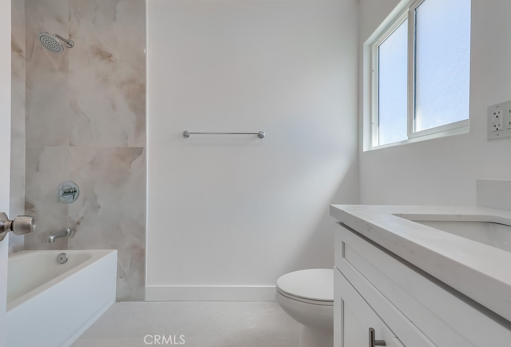 2020 Wilshire Avenue