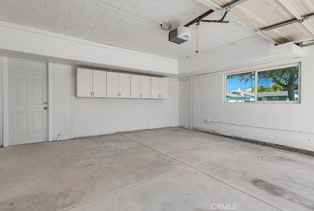 2020 Wilshire Avenue