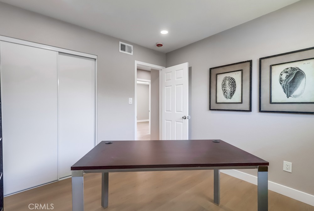 2020 Wilshire Avenue