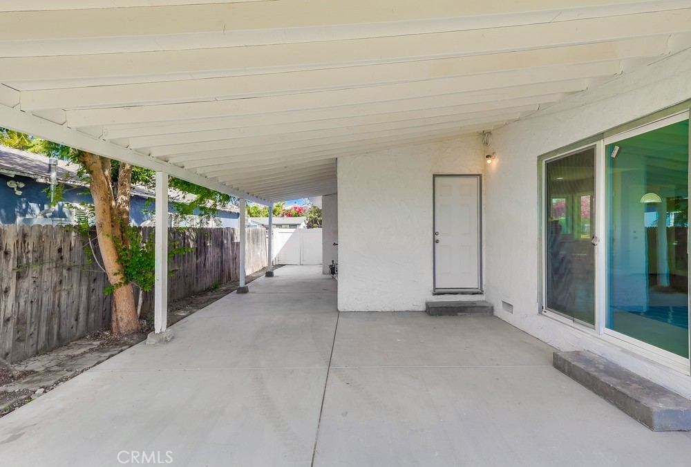 2020 Wilshire Avenue