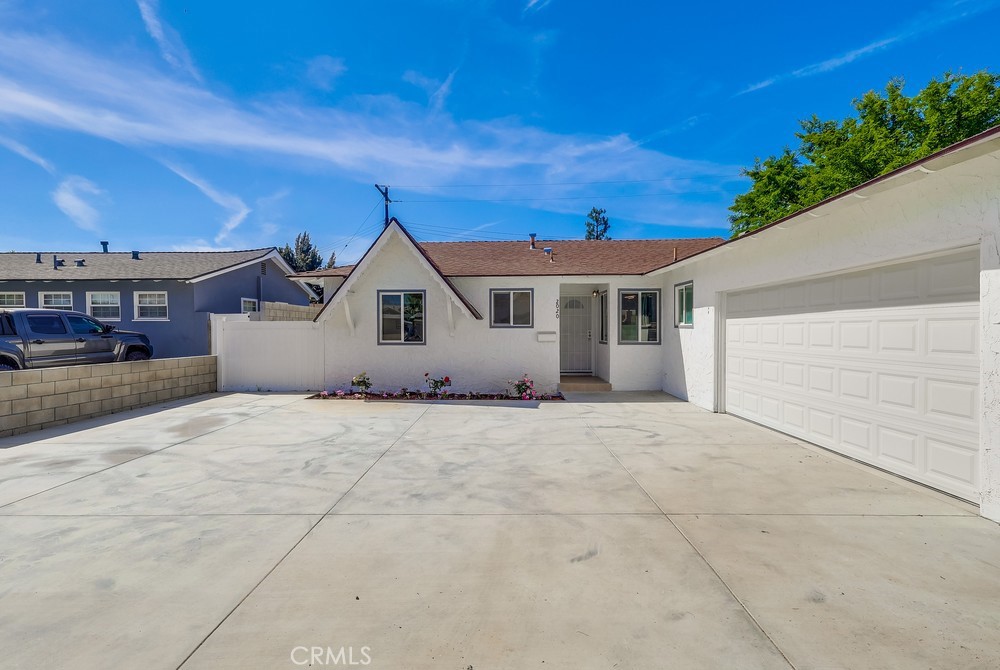 2020 Wilshire Avenue