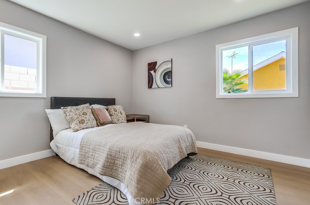 2020 Wilshire Avenue