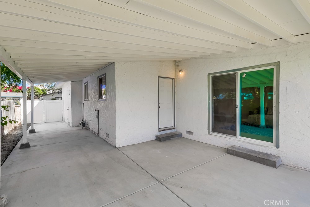 2020 Wilshire Avenue