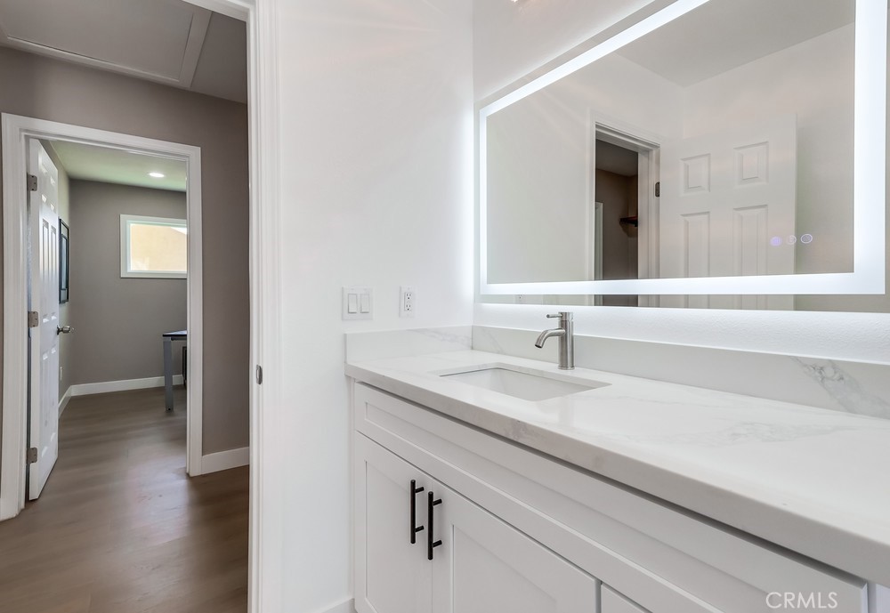 2020 Wilshire Avenue