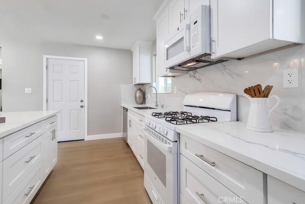 2020 Wilshire Avenue