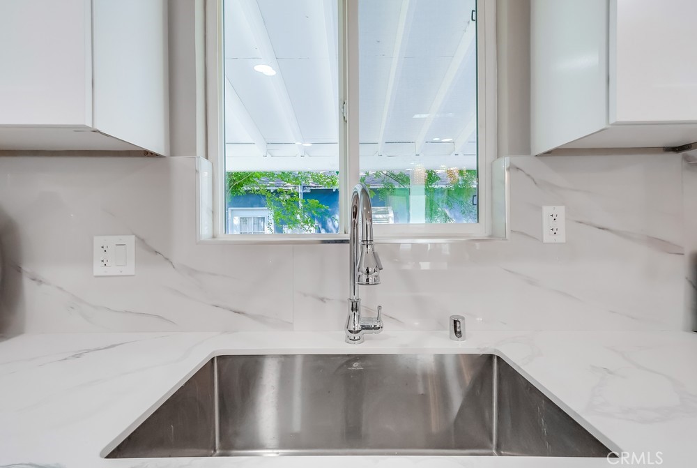 2020 Wilshire Avenue