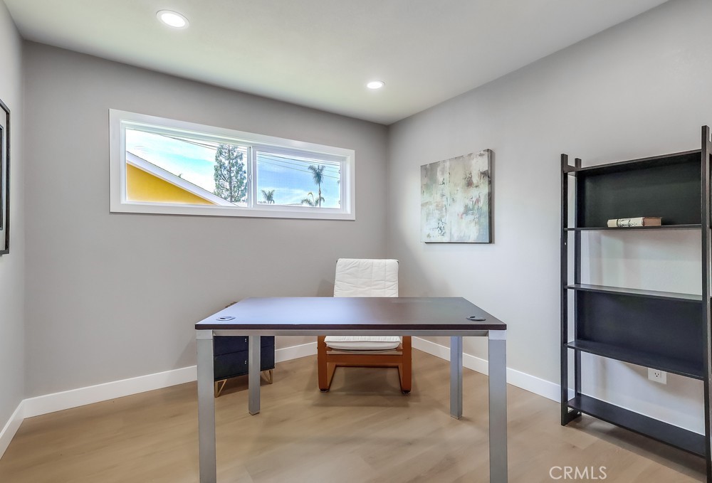 2020 Wilshire Avenue