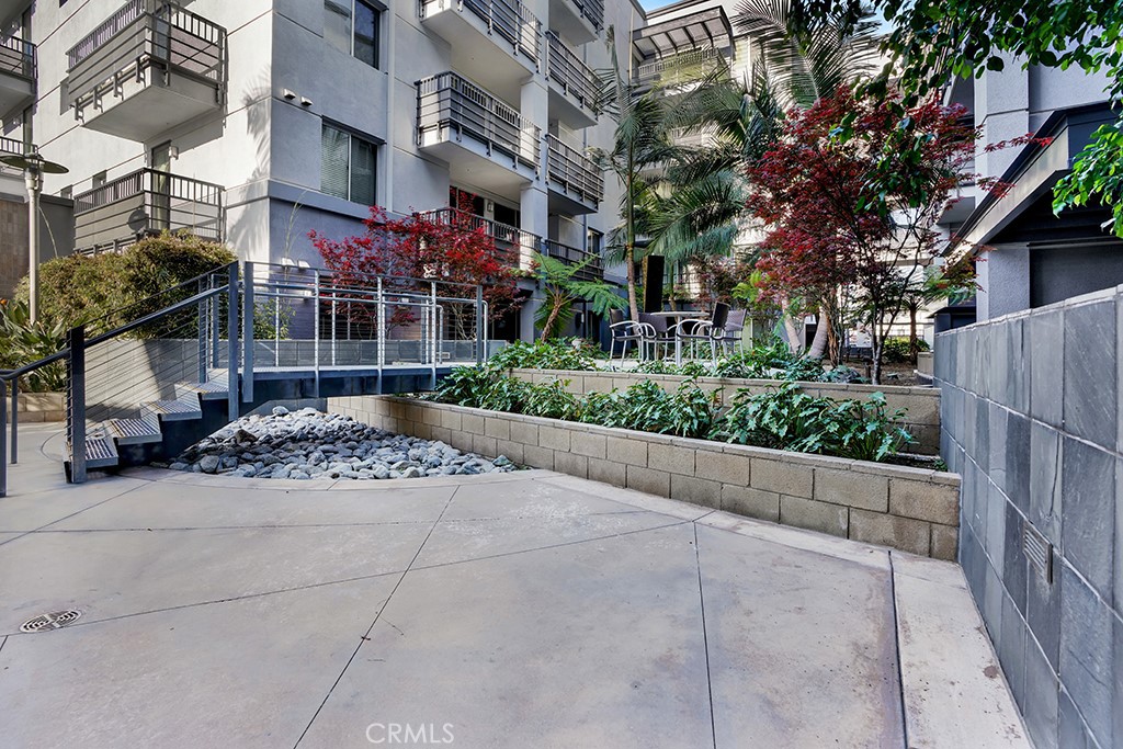 629 Traction Avenue 312