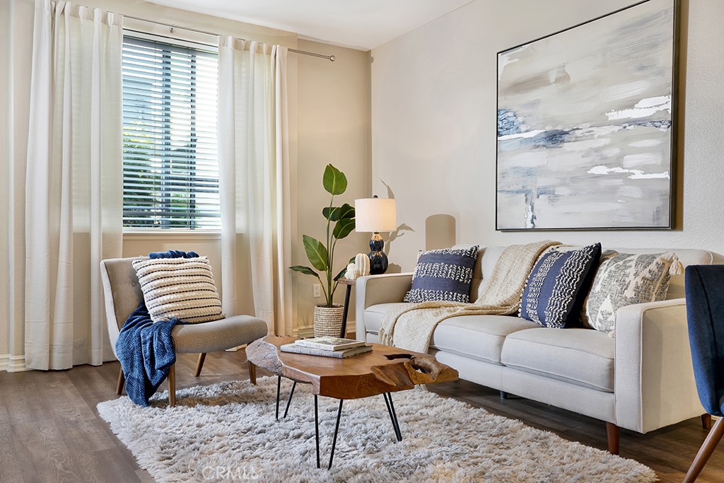 629 Traction Avenue 312