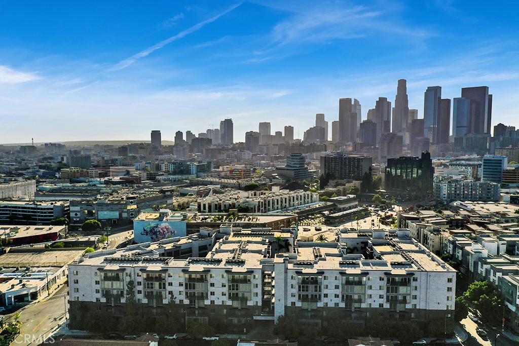 629 Traction Avenue 312