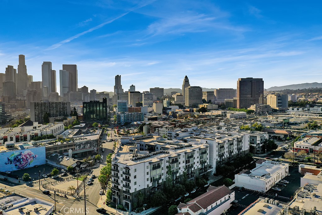 629 Traction Avenue 312