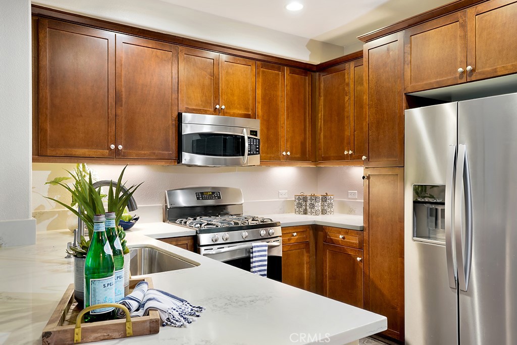 629 Traction Avenue 312