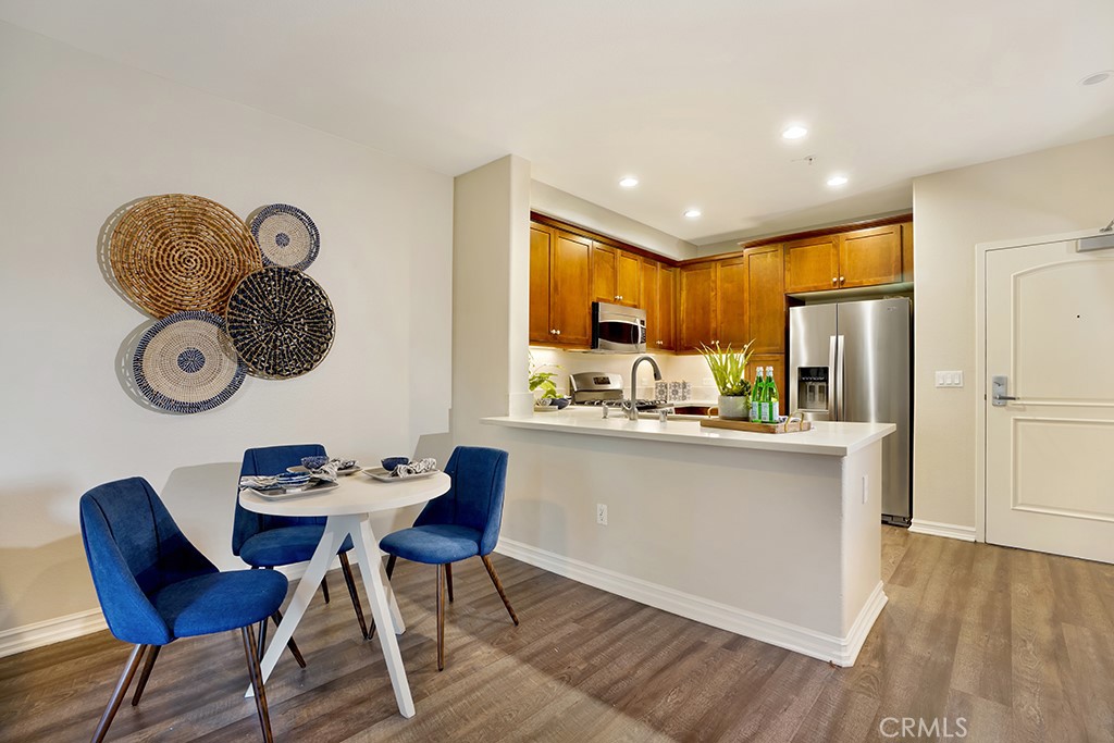 629 Traction Avenue 312