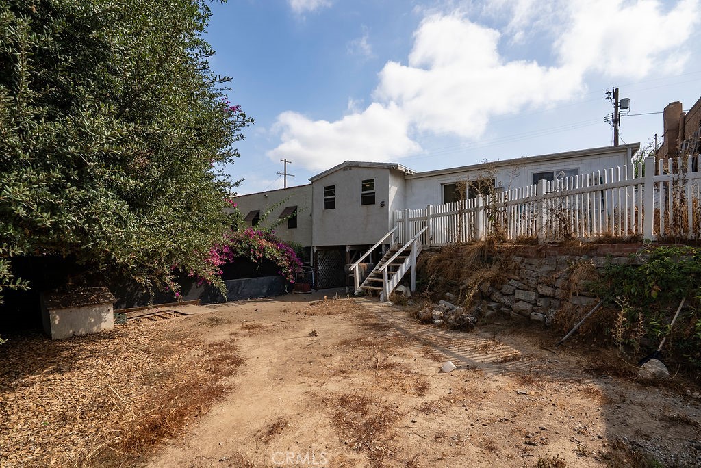 3233 Dorchester Avenue