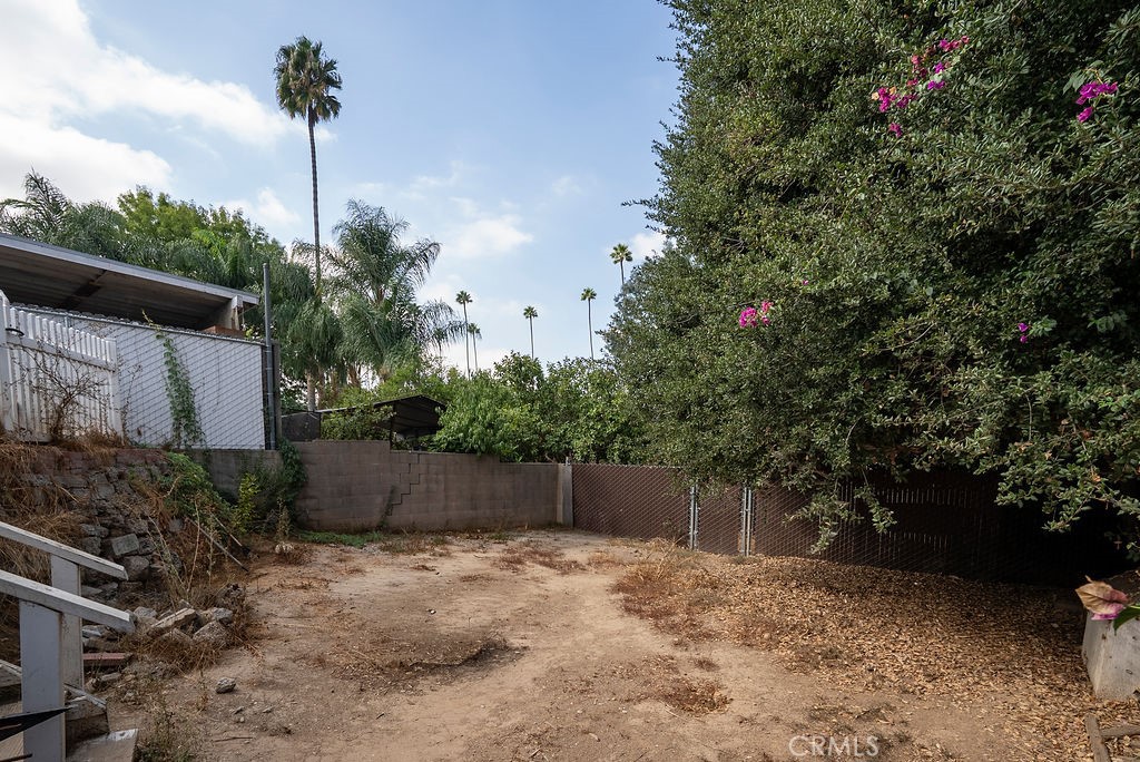 3233 Dorchester Avenue