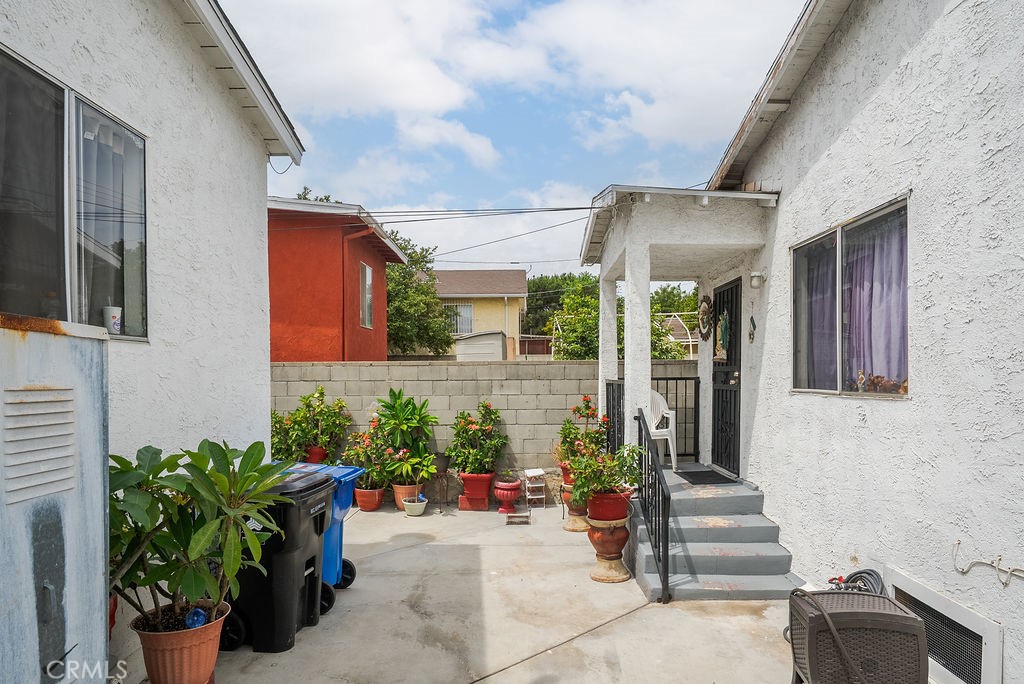 2719 Folsom
