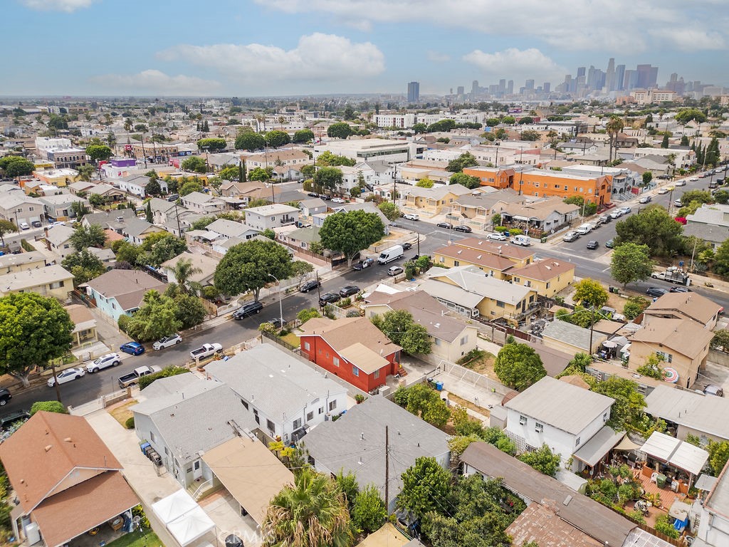 2719 Folsom