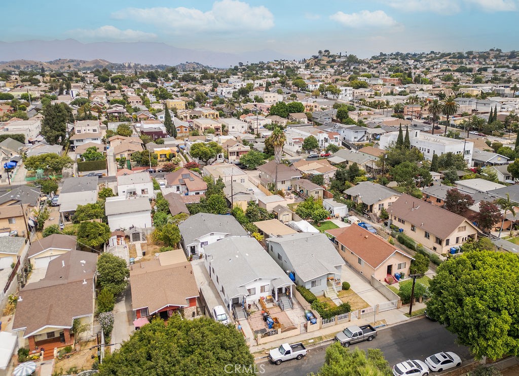 2719 Folsom