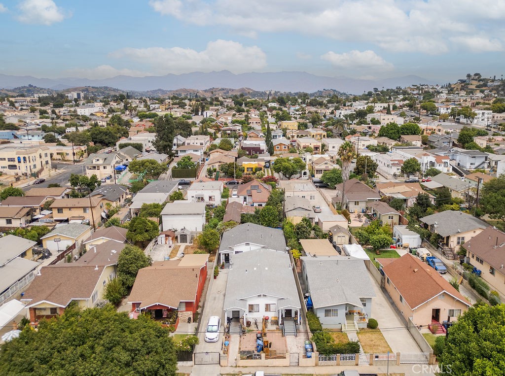 2719 Folsom