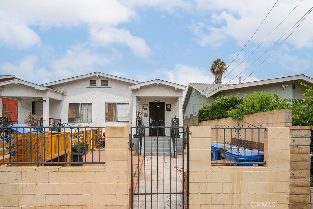 2719 Folsom
