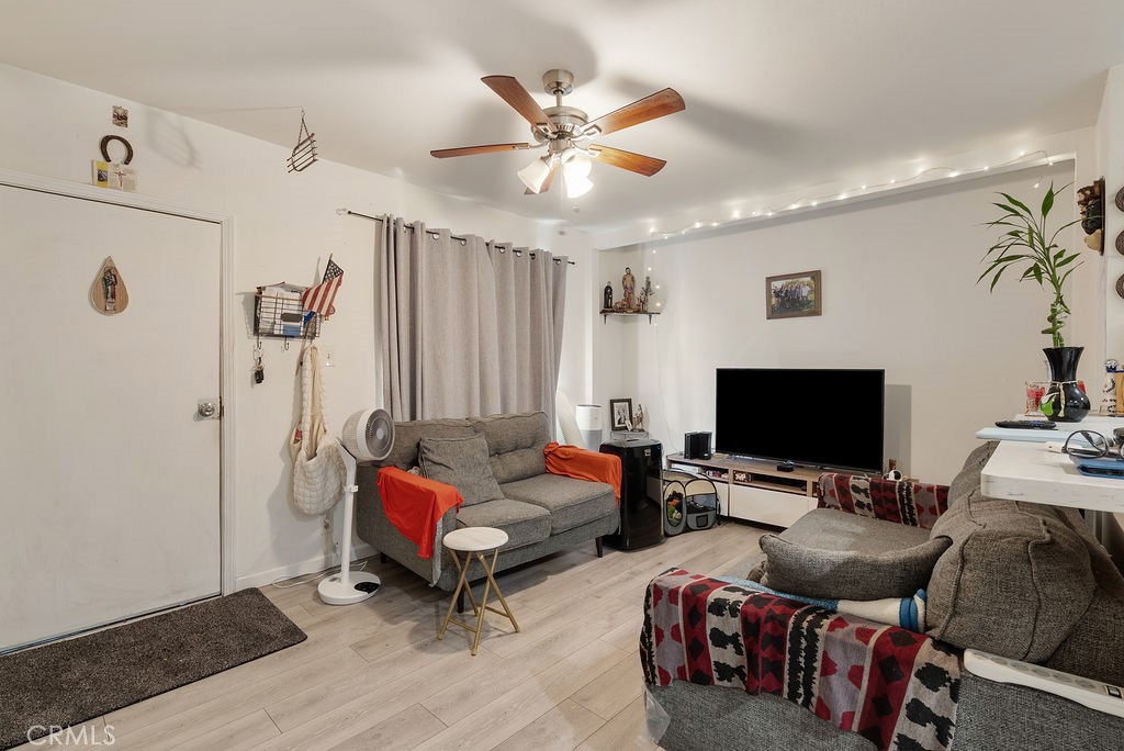 2719 Folsom