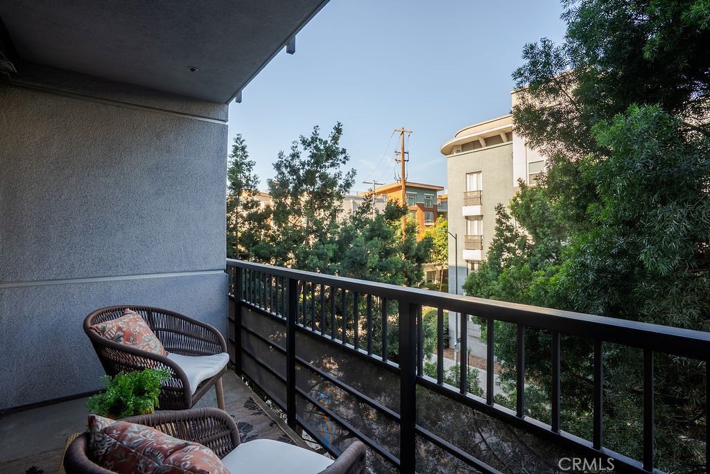 629 Traction Avenue 312