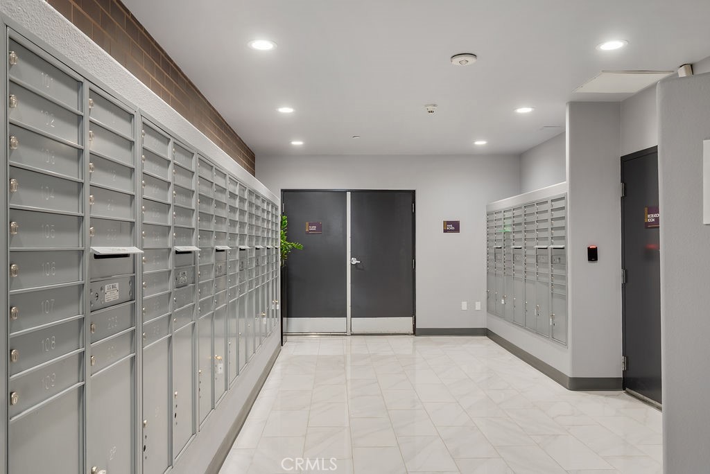 629 Traction Avenue 312