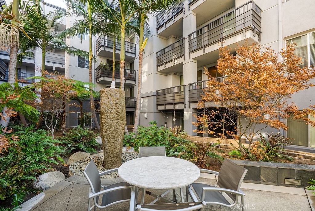 629 Traction Avenue 312