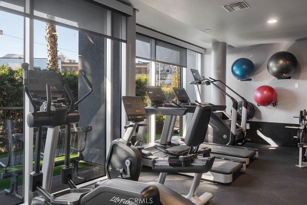 629 Traction Avenue 312