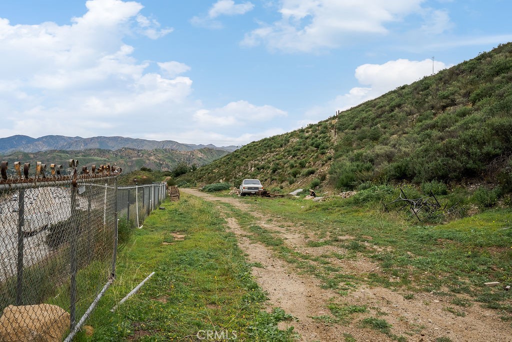 10200 Willow Springs