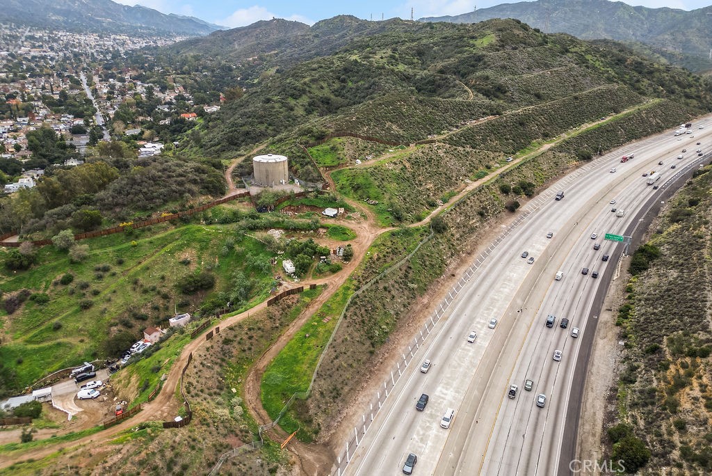 10200 Willow Springs