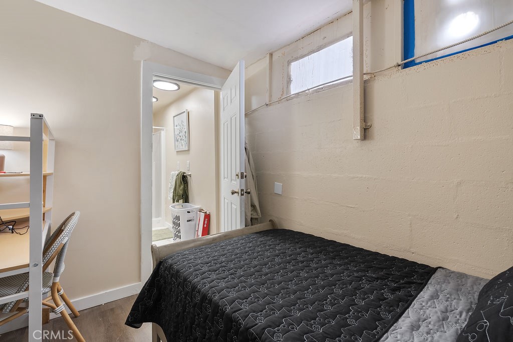 10200 Willow Springs