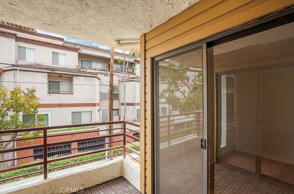 400 N Louise Street 205