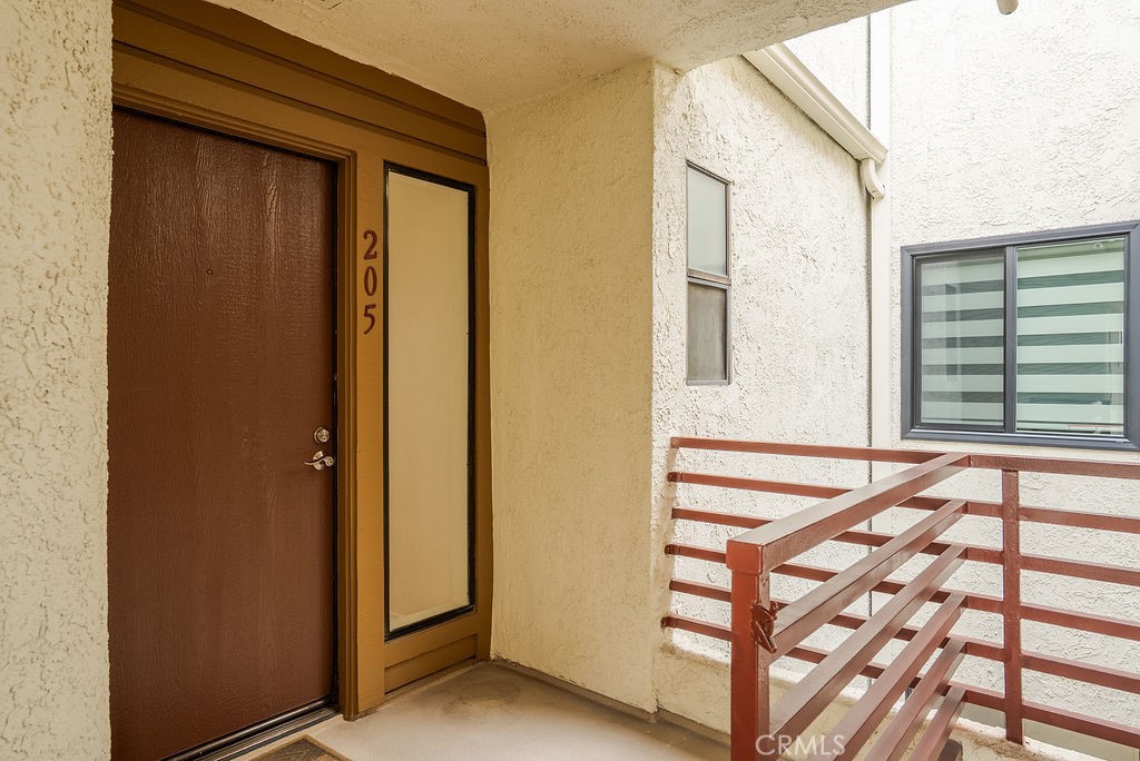 400 N Louise Street 205