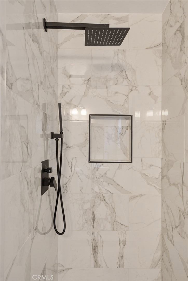 400 N Louise Street 205